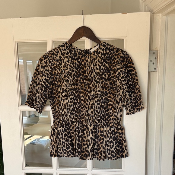 Ganni Tops - Ganni size 38 Leopard Print Peplum Top - Beige & Black